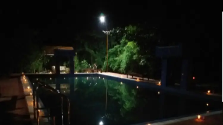 Kingfisher Treasure Resort Swimming Pool