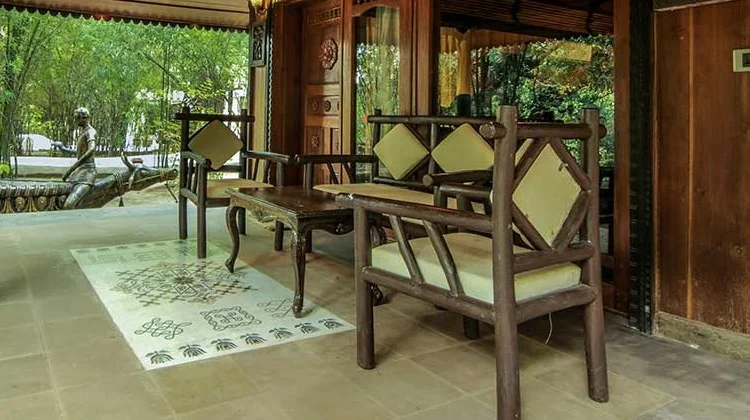 Kerala-Theme-Cottage-Outside-Sitting