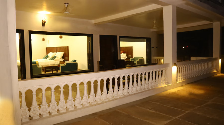 panna tiger resort room