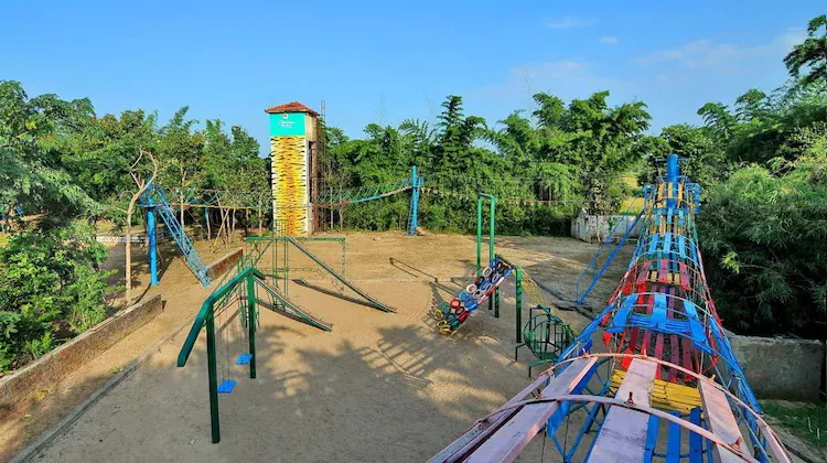 the-celebration-van-vilas-kanha-children-play-area