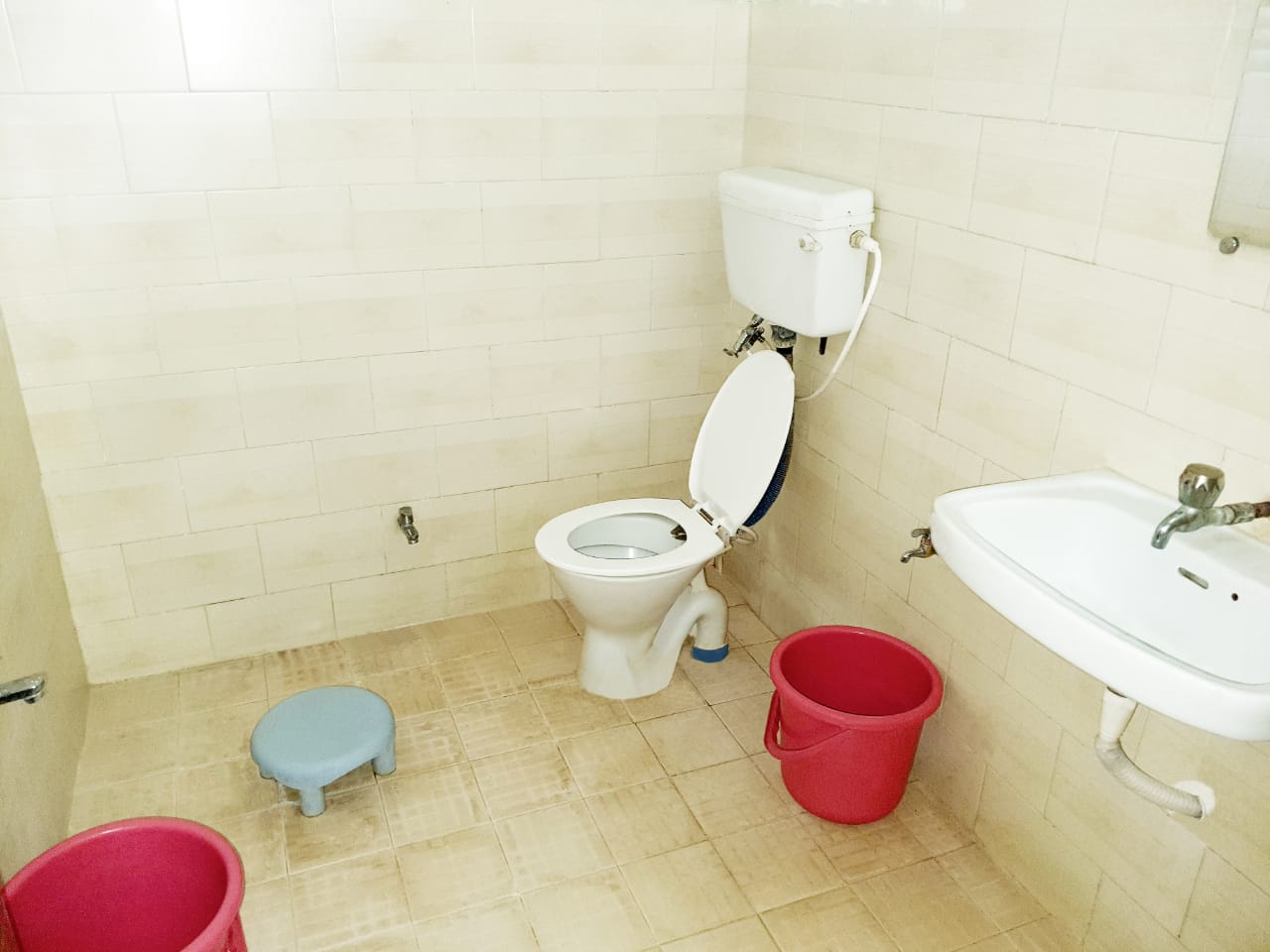 vanya-resort-washroom